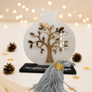 Γούρι ρόδι tree of life μαύρο με βάση σε άσπρο plexiglass