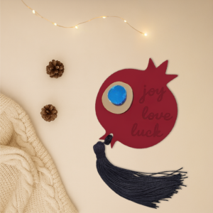 Γούρι ρόδι Επιτραπέζιο joy, love, luck σε Μπορντό Plexiglass